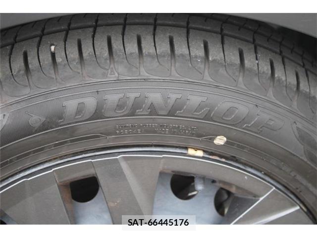 Toyota PRIUS 2025-03 8368215-23