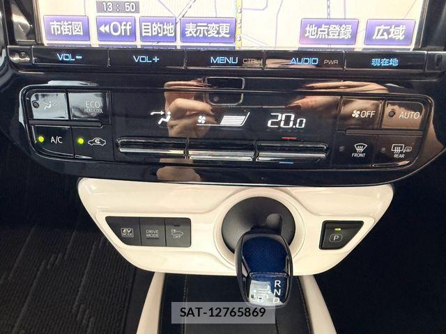 Toyota PRIUS 2016-07 8372080-17