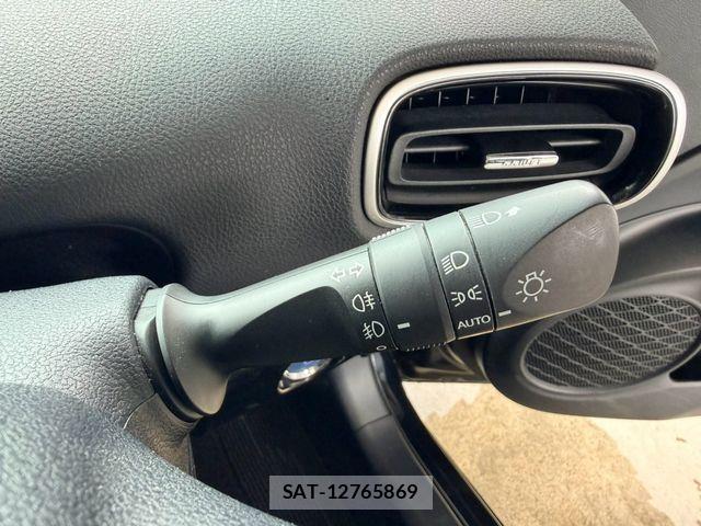 Toyota PRIUS 2016-07 8372080-24