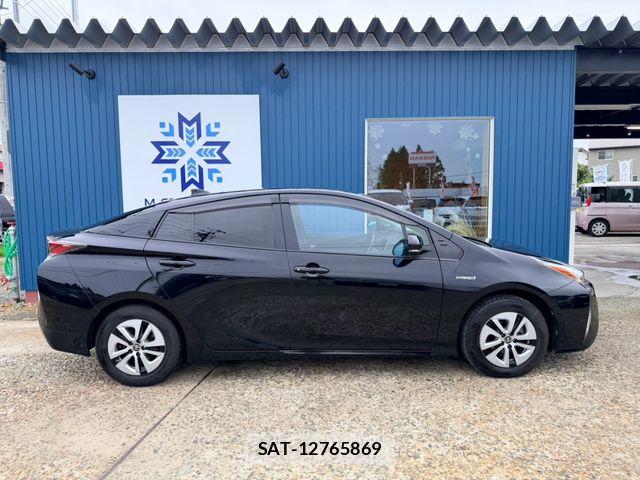 Toyota PRIUS 2016-07 8372080-7