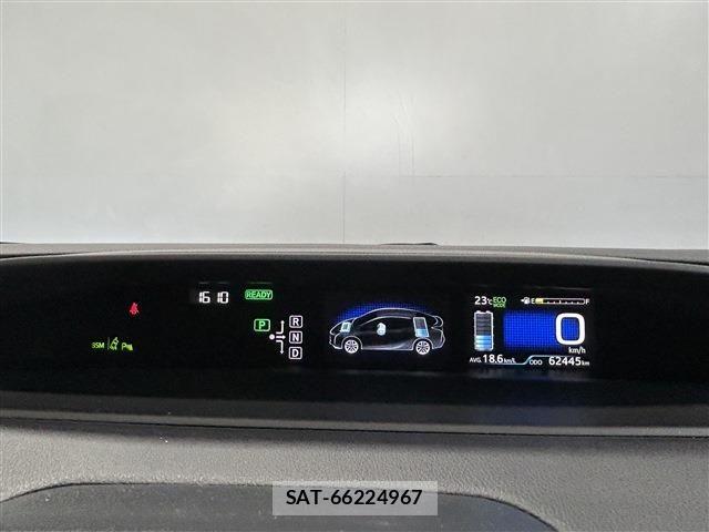 Toyota PRIUS 2016-08 8414524-12