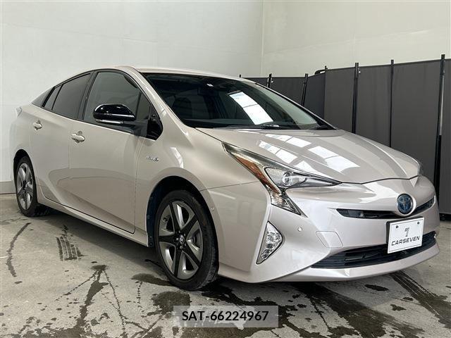 Toyota PRIUS 2016-08 8414524-3