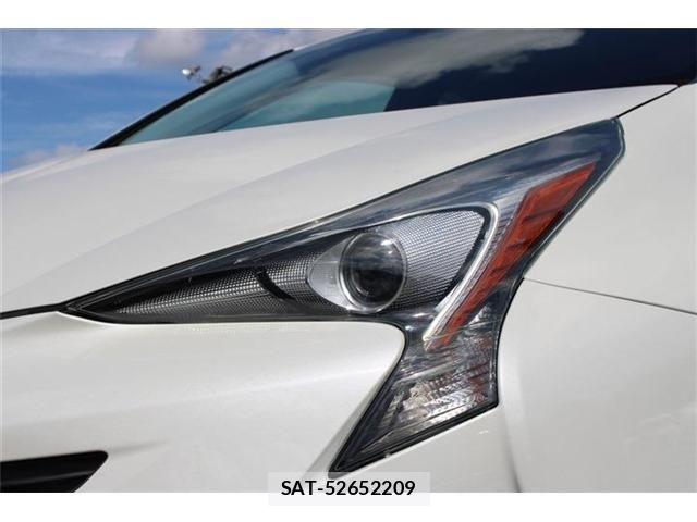 Toyota PRIUS 2016-06 8458253-9