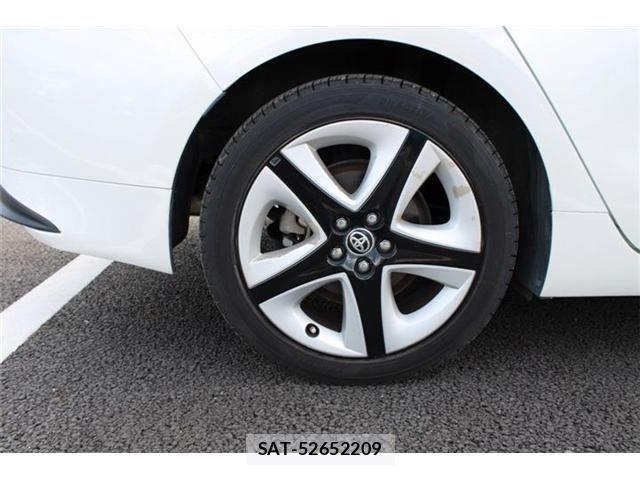 Toyota PRIUS 2016-06 8458253-23
