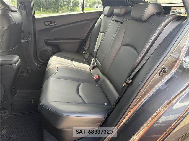 Toyota PRIUS 2016-06 8458252-9