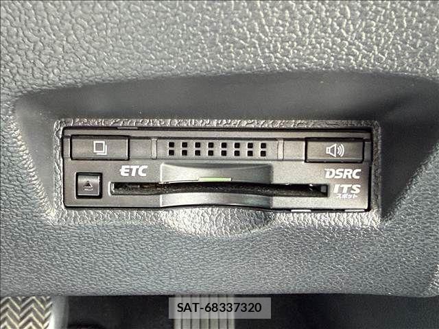 Toyota PRIUS 2016-06 8458252-14