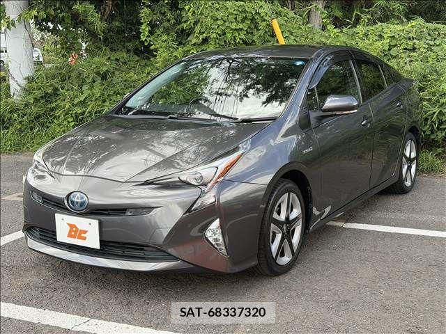 Toyota PRIUS 2016-06 8458252-21
