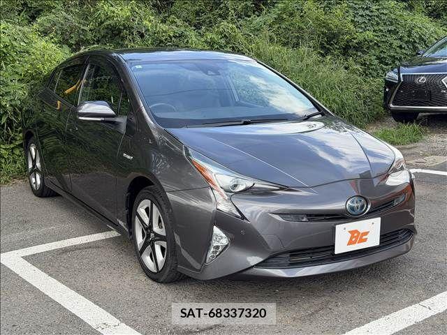 Toyota PRIUS 2016-06 8458252-4