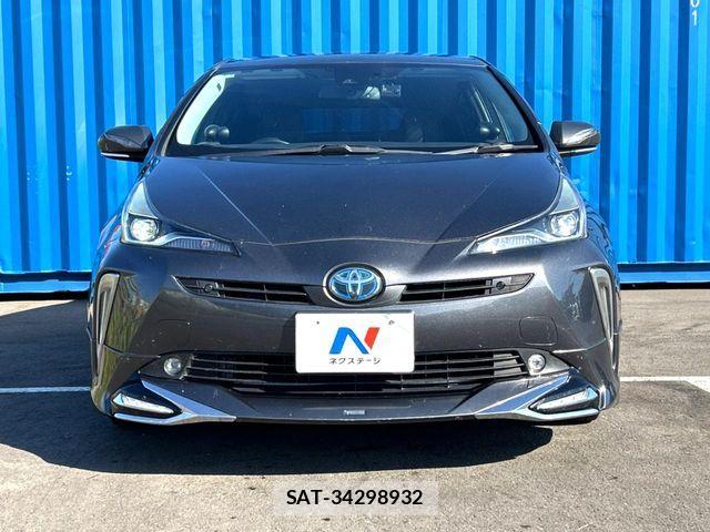 Toyota PRIUS 2019-03 8485959-13