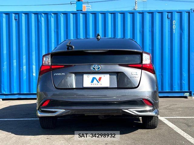 Toyota PRIUS 2019-03 8485959-14