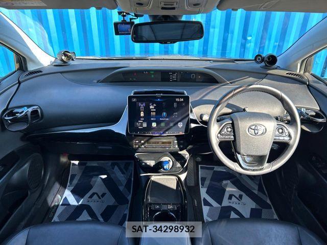 Toyota PRIUS 2019-03 8485959-1