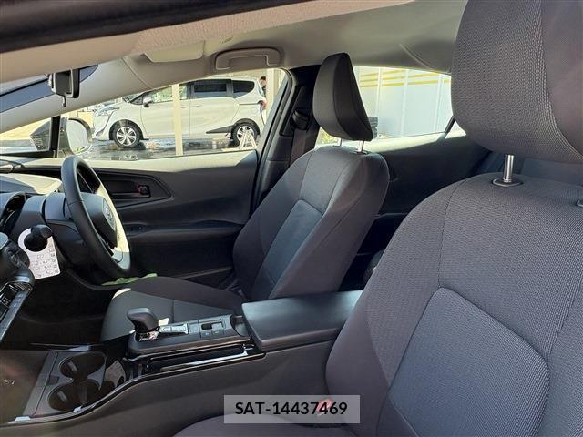 Toyota PRIUS 2023-08 8526699-17