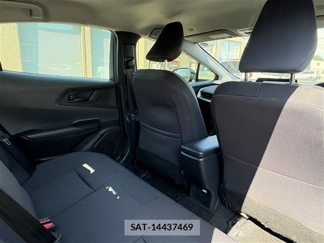 Toyota PRIUS 2023-08 8526699-20