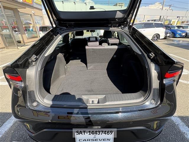 Toyota PRIUS 2023-08 8526699-24