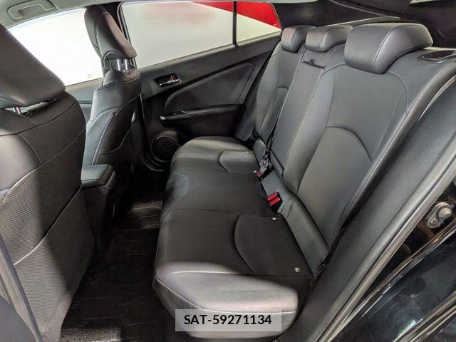 Toyota PRIUS 2016-10 8526708-10
