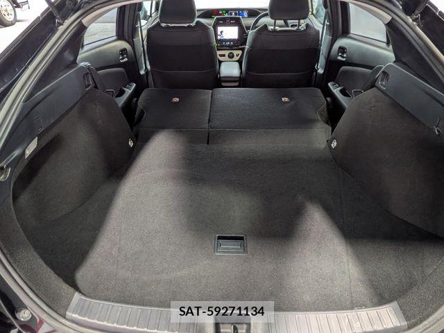 Toyota PRIUS 2016-10 8526708-8