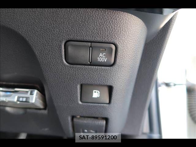 Toyota PRIUS 2017-08 8526702-27