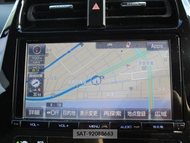 Toyota PRIUS 2016-10 8526709-13