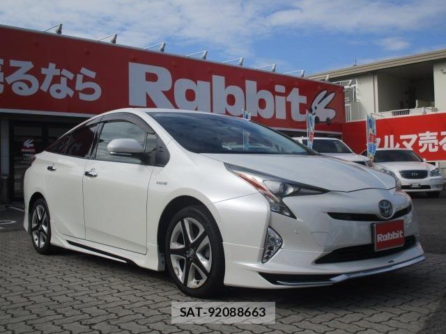Toyota PRIUS 2016-10 8526709-2
