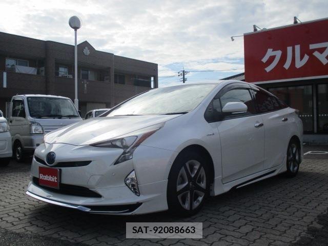 Toyota PRIUS 2016-10 8526709-3
