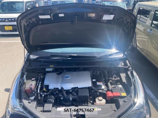 Toyota PRIUS 2018-03 8563271-10