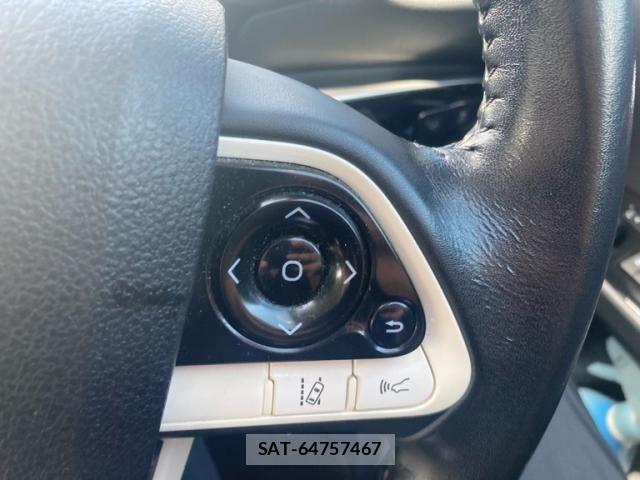 Toyota PRIUS 2018-03 8563271-28