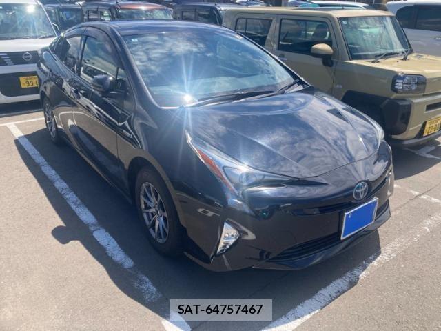 Toyota PRIUS 2018-03 8563271-3