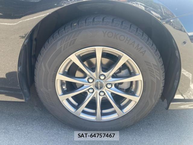 Toyota PRIUS 2018-03 8563271-5