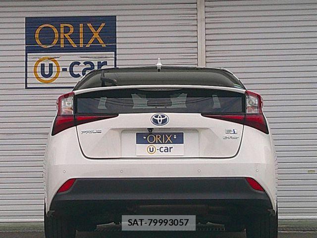 Toyota PRIUS 2019-07 8563270-18