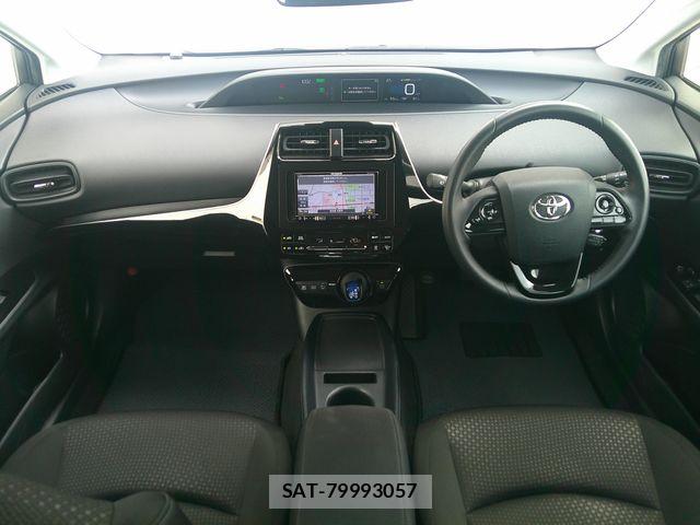 Toyota PRIUS 2019-07 8563270-1