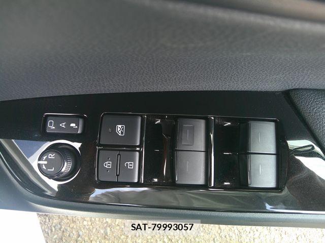 Toyota PRIUS 2019-07 8563270-20