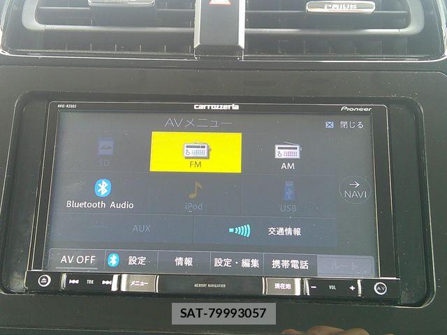 Toyota PRIUS 2019-07 8563270-4
