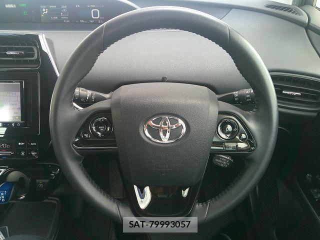 Toyota PRIUS 2019-07 8563270-7