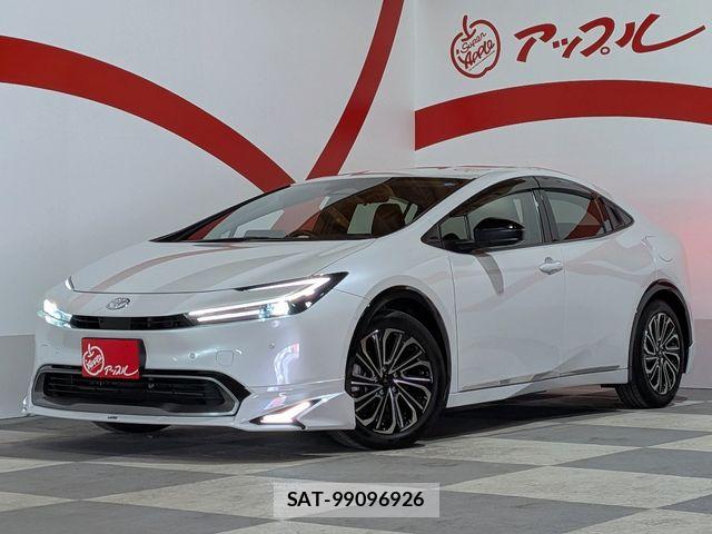 Toyota PRIUS 2023-04 8628492-1
