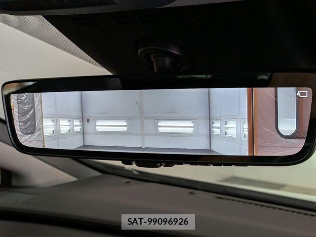 Toyota PRIUS 2023-04 8628492-25