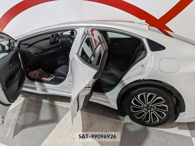 Toyota PRIUS 2023-04 8628492-4