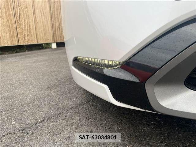 Toyota PRIUS 2023-11 8666762-20