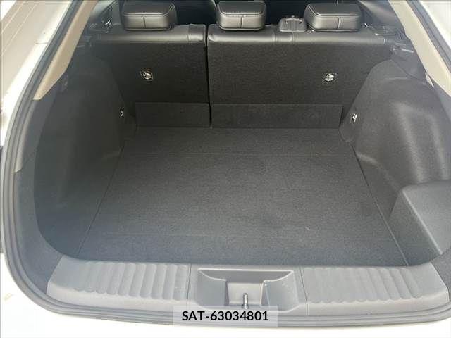 Toyota PRIUS 2023-11 8666762-5