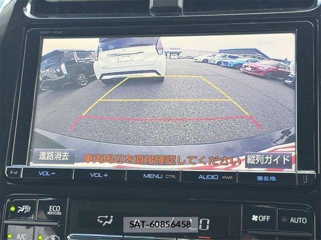 Toyota PRIUS 2017-07 8661111-7