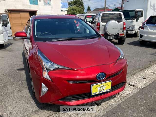Toyota PRIUS 2016-12 8661112-2