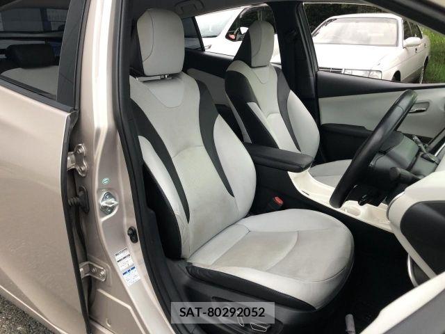 Toyota PRIUS 2016-05 8666763-9