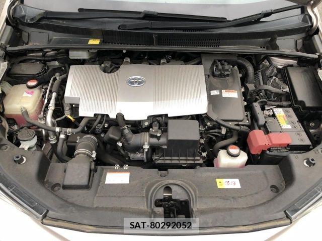 Toyota PRIUS 2016-05 8666763-14