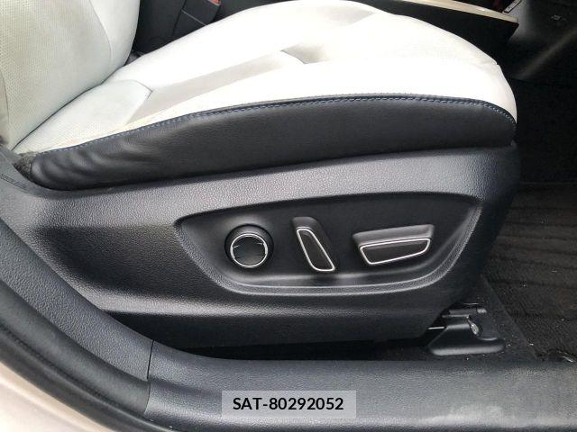 Toyota PRIUS 2016-05 8666763-21