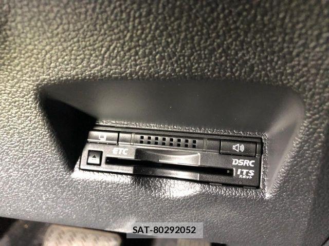 Toyota PRIUS 2016-05 8666763-23