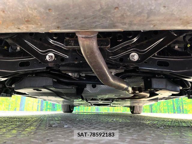 Toyota PRIUS 2023-08 8661108-18