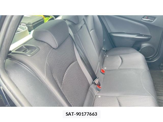 Toyota PRIUS 2017-12 8666767-15