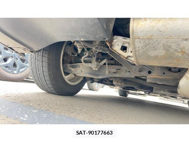 Toyota PRIUS 2017-12 8666767-5