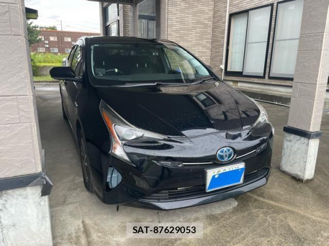 Toyota PRIUS 2017-06 8666766-2