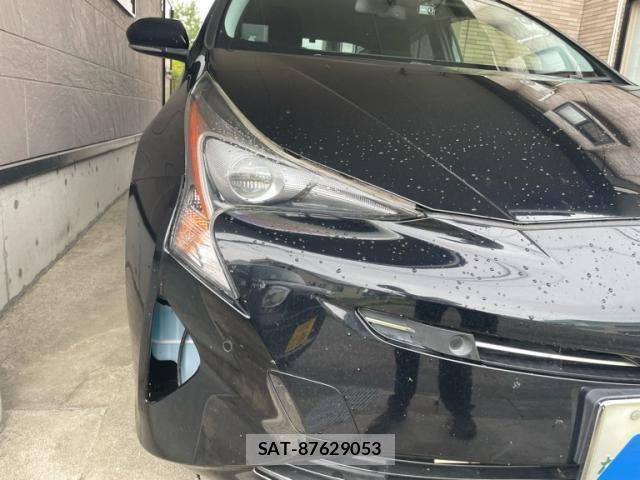 Toyota PRIUS 2017-06 8666766-7