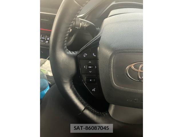 Toyota PRIUS 2023-03 8661109-15